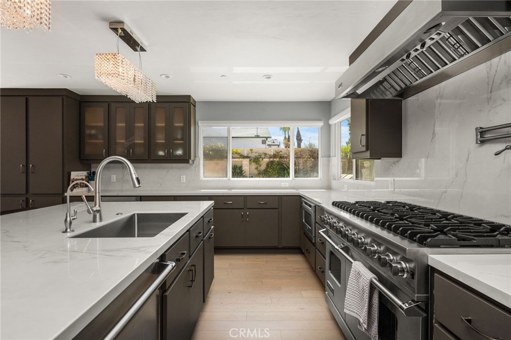 33741 Blue Lantern Property Photo 3