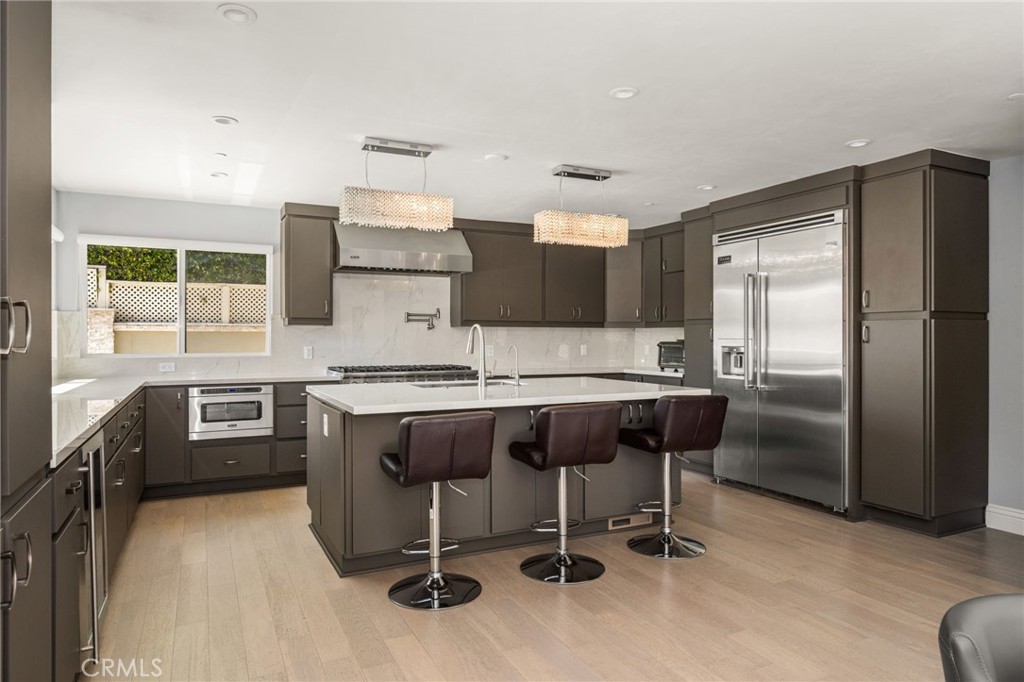 33741 Blue Lantern Property Photo 5