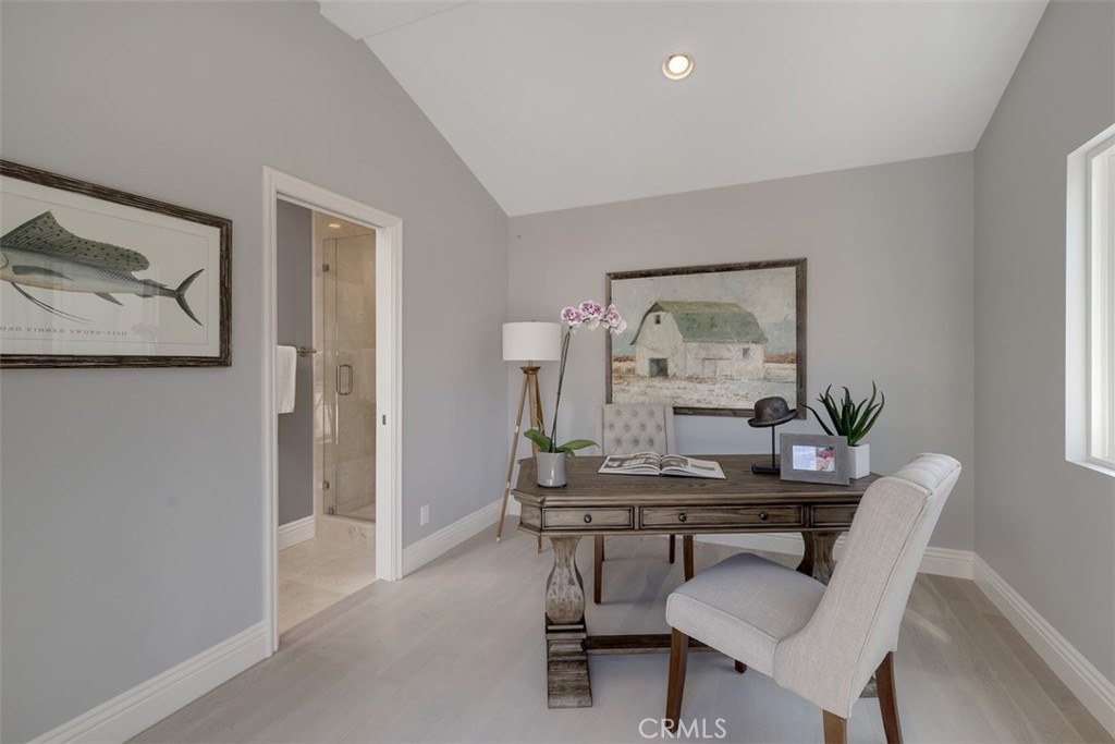 33741 Blue Lantern Property Photo 8