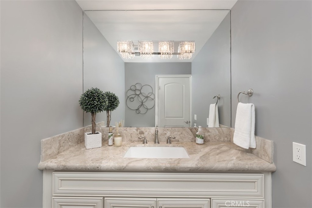 33741 Blue Lantern Property Photo 16