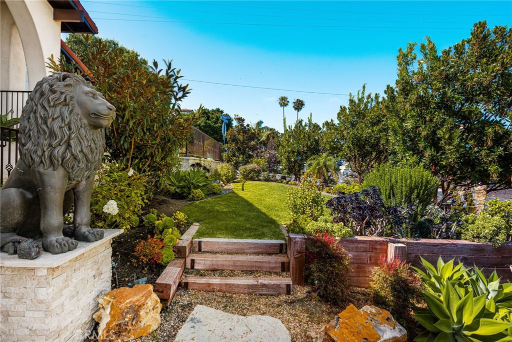 33741 Blue Lantern Property Photo 21