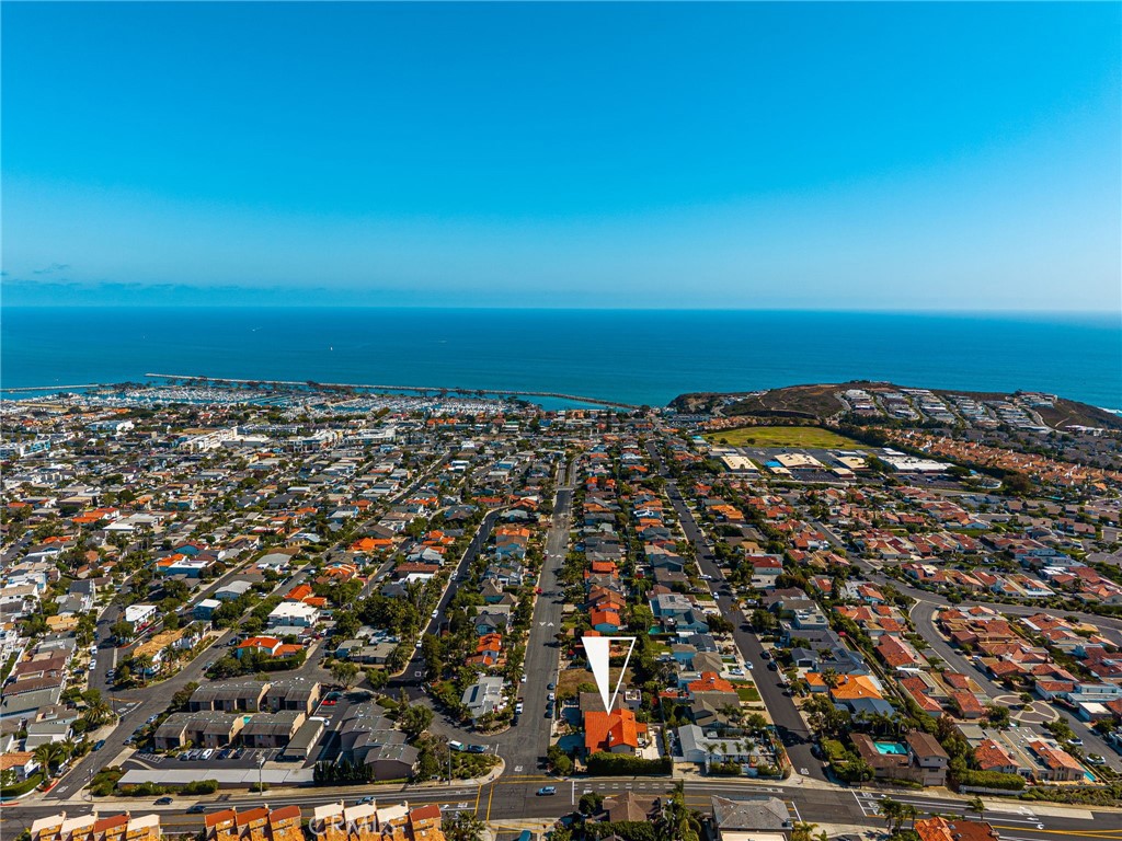 33741 Blue Lantern Property Photo 32