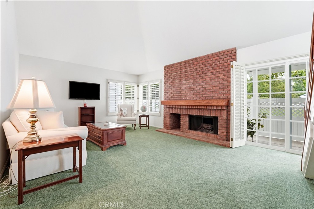 28315 Alava Property Photo 6