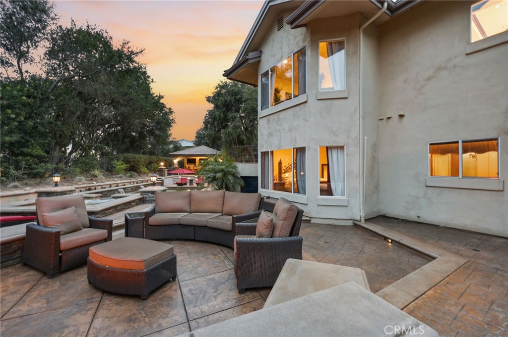 664 Manor Ridge Road Property Photo 13