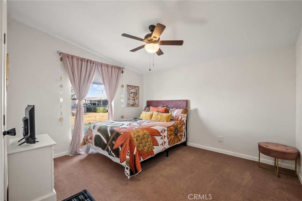 586 Channel Way Property Photo 29