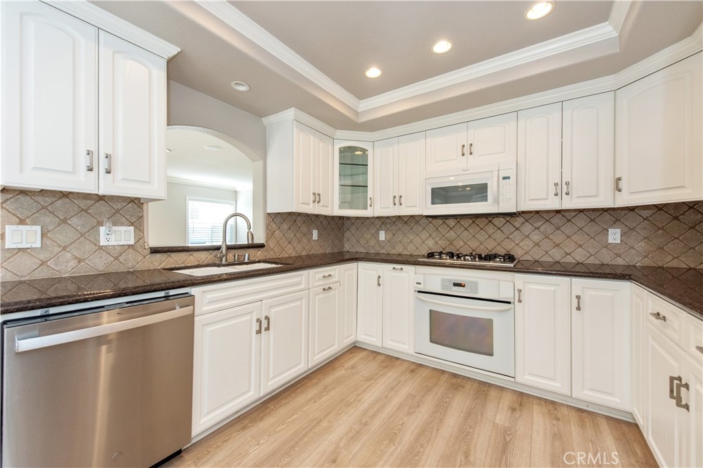 27202 Corcubion Property Photo 14