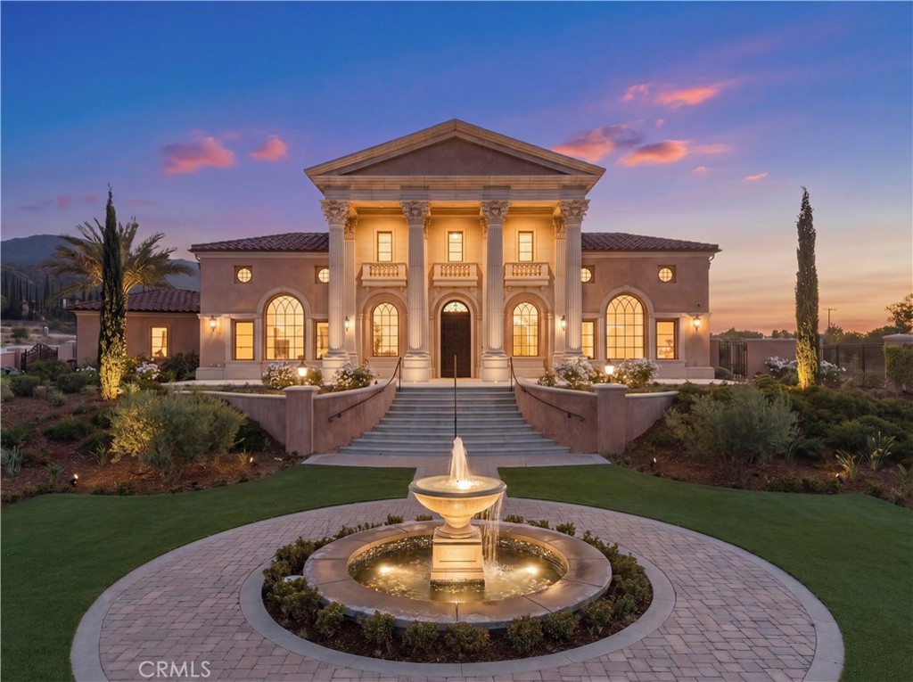 1243 Via Venezia Property Photo 1