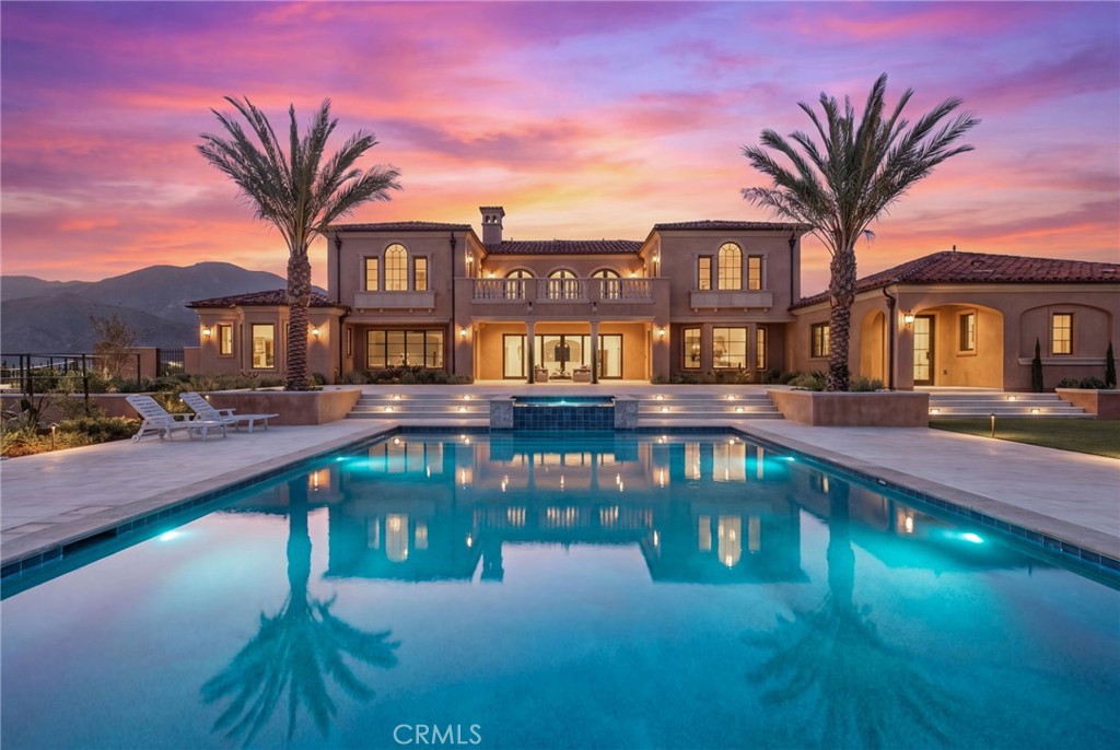 1243 Via Venezia Property Photo 2