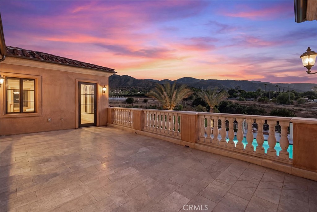 1243 Via Venezia Property Photo 4