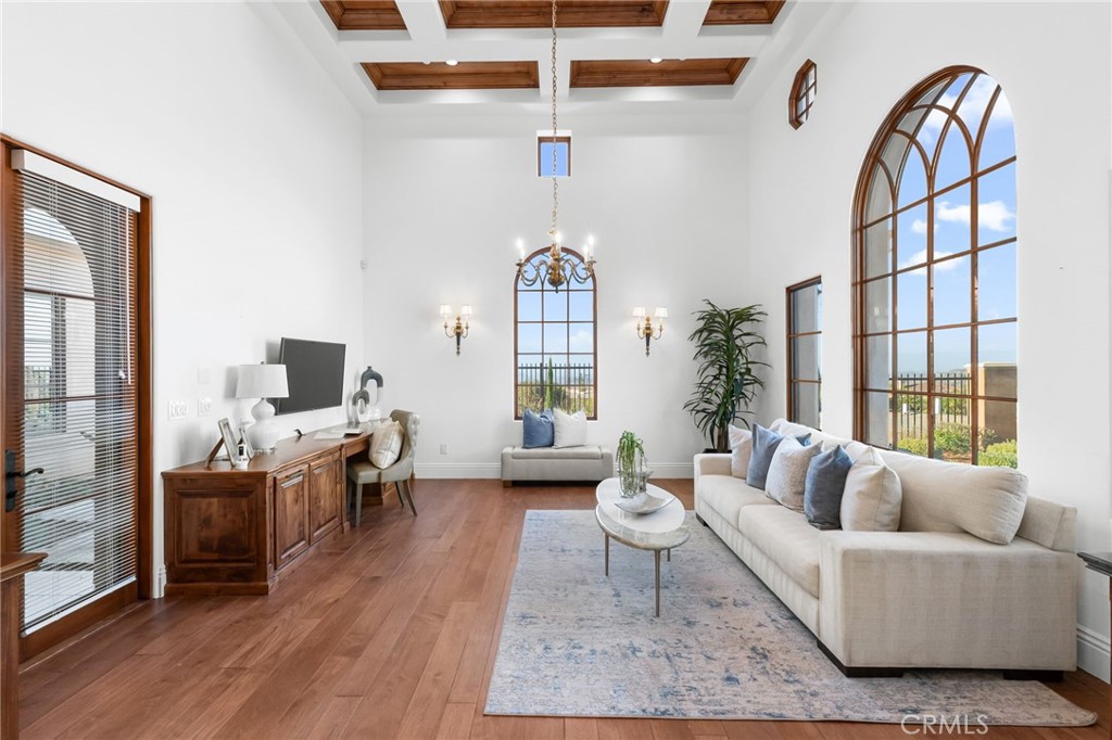 1243 Via Venezia Property Photo 13