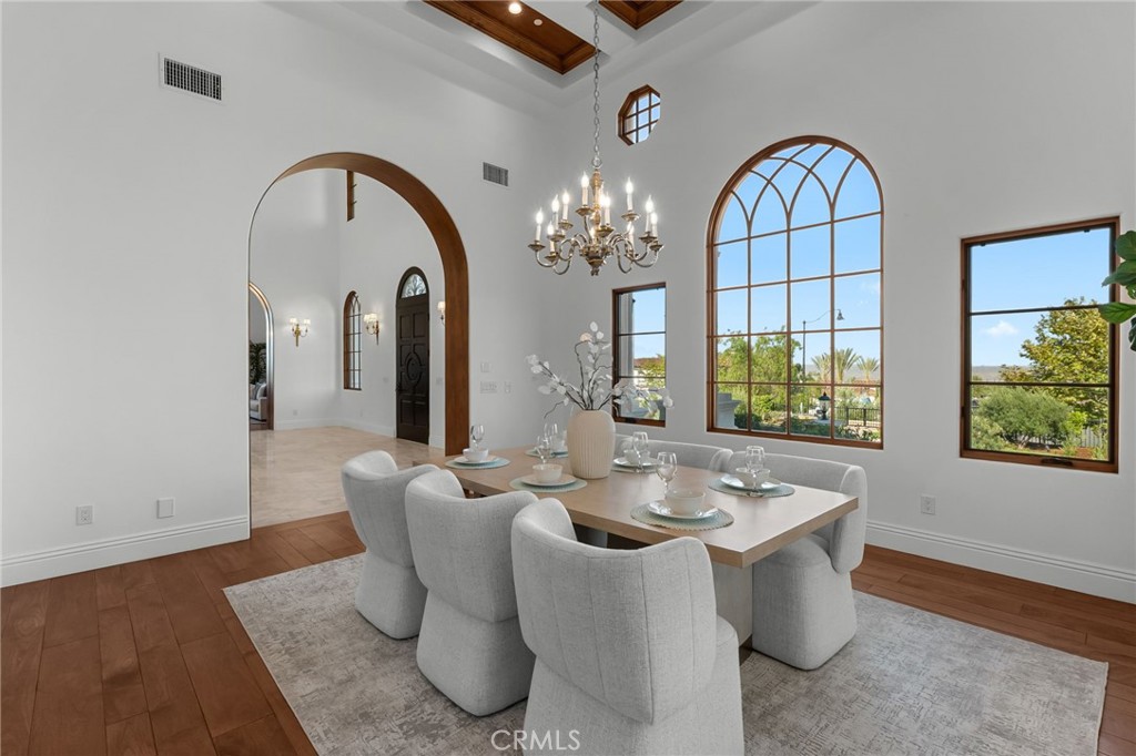 1243 Via Venezia Property Photo 15