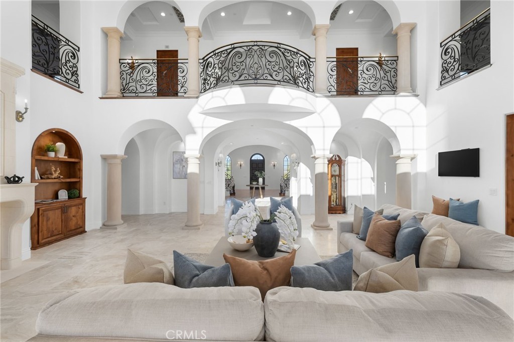 1243 Via Venezia Property Photo 26