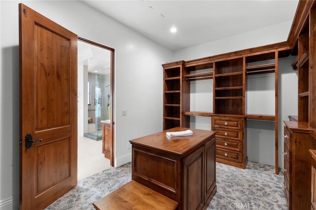 1243 Via Venezia Property Photo 43