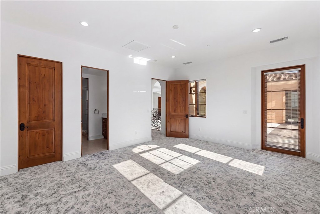 1243 Via Venezia Property Photo 49