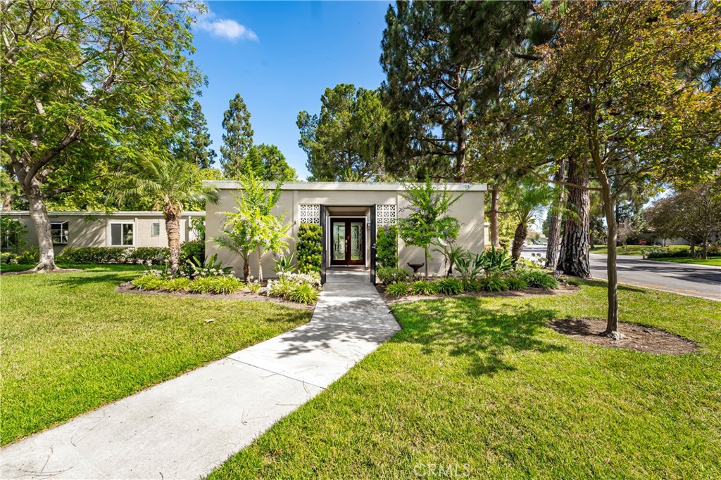 109 Via Estrada A Property Photo 1