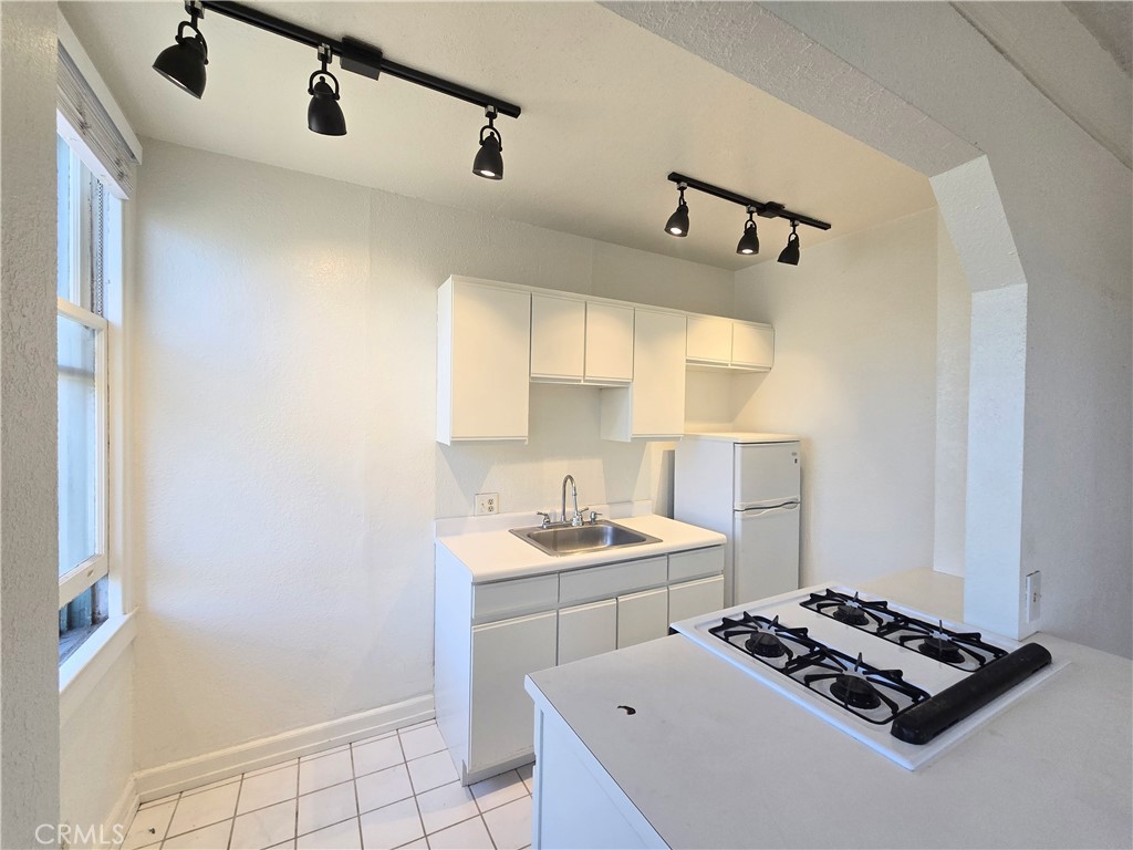 455 E Ocean Blvd 515 Property Photo 12