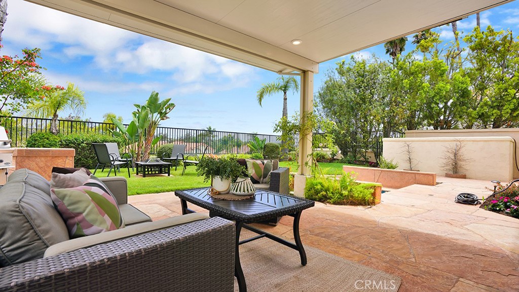 12 Siros Property Photo 7