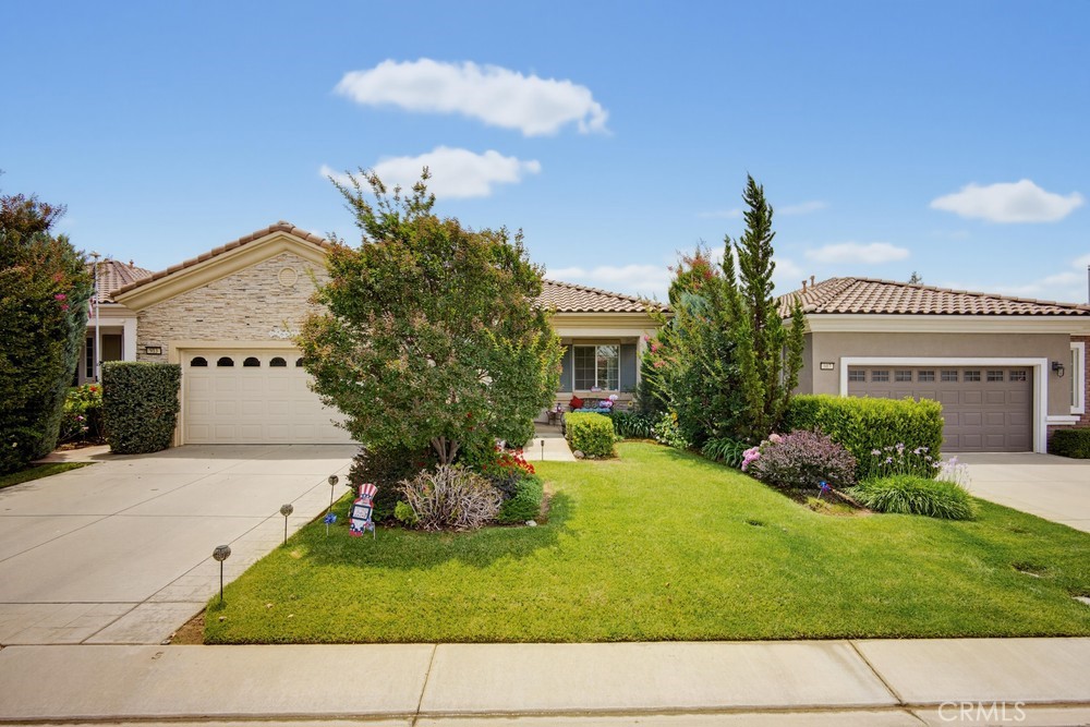 913 Avenal Property Photo 1