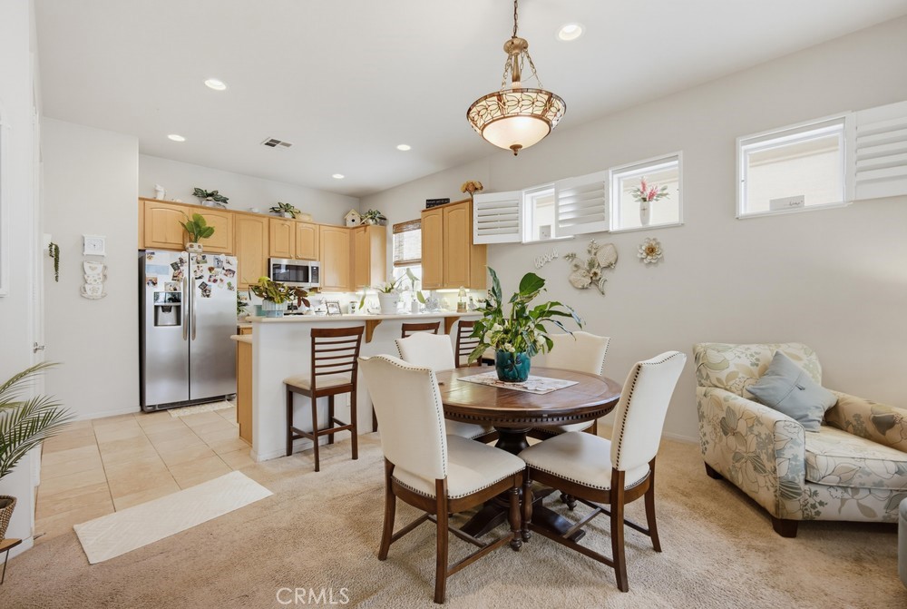 913 Avenal Property Photo 12