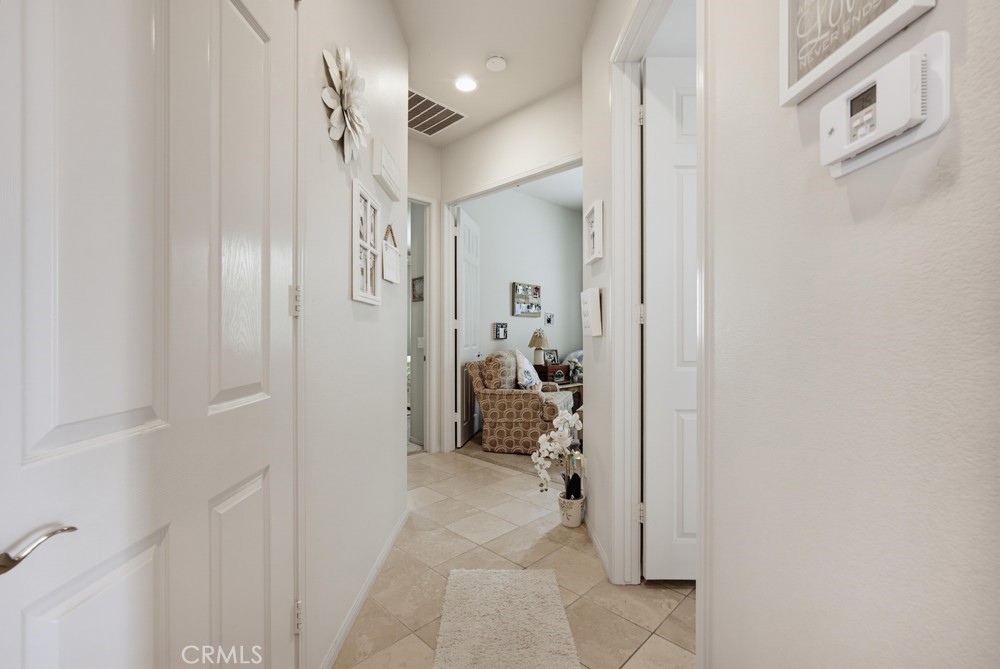 913 Avenal Property Photo 19