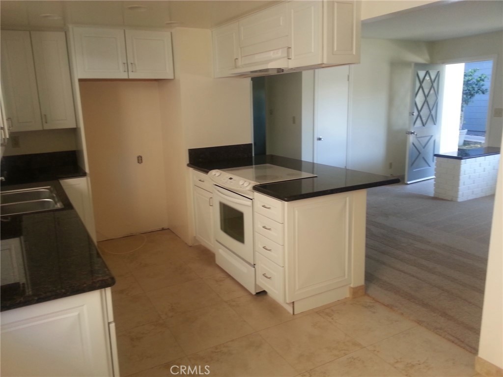34528 Via Verde Property Photo 11