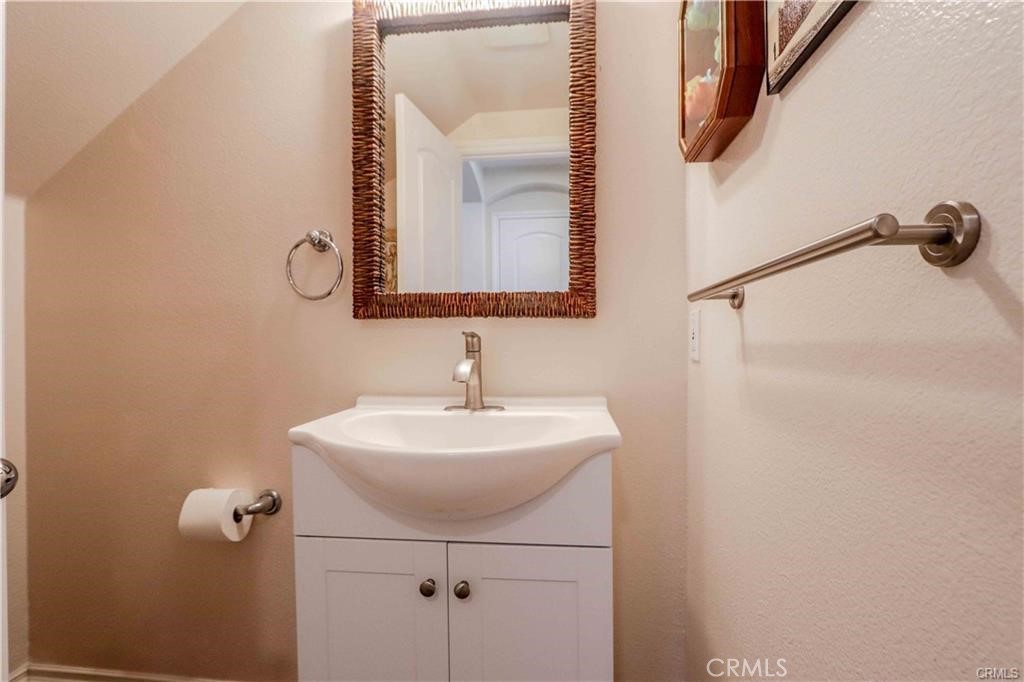 11 Mondrian Property Photo 16