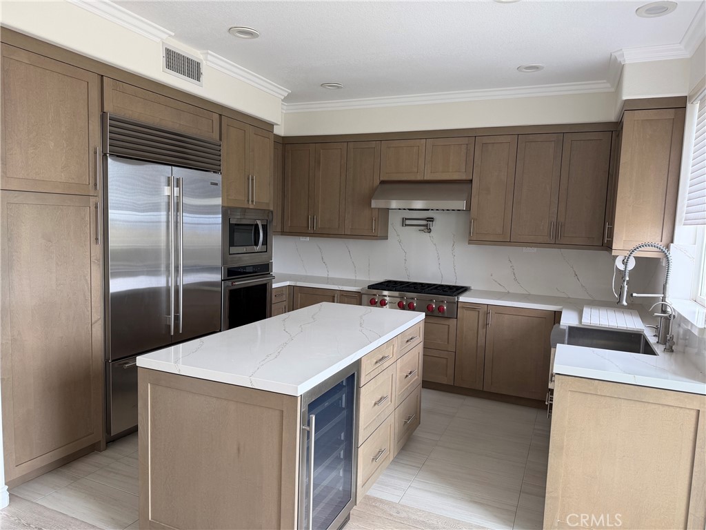 14 Anacapri Property Photo 5