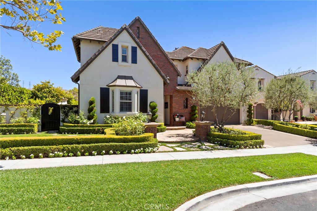 10 Jenny Property Photo 1
