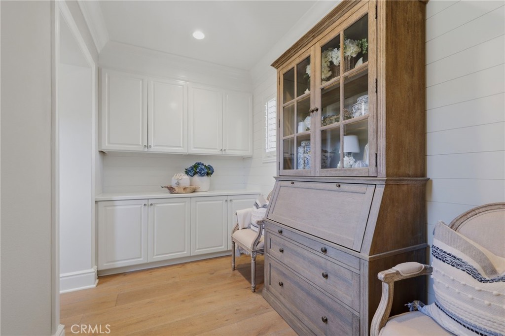 10 Jenny Property Photo 42