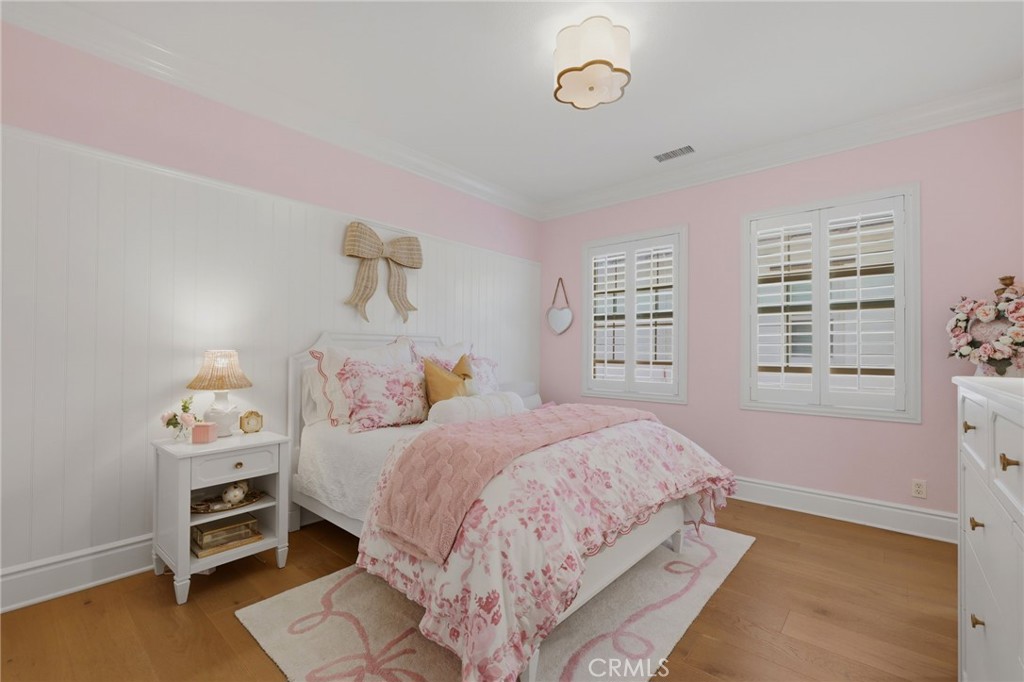 10 Jenny Property Photo 46
