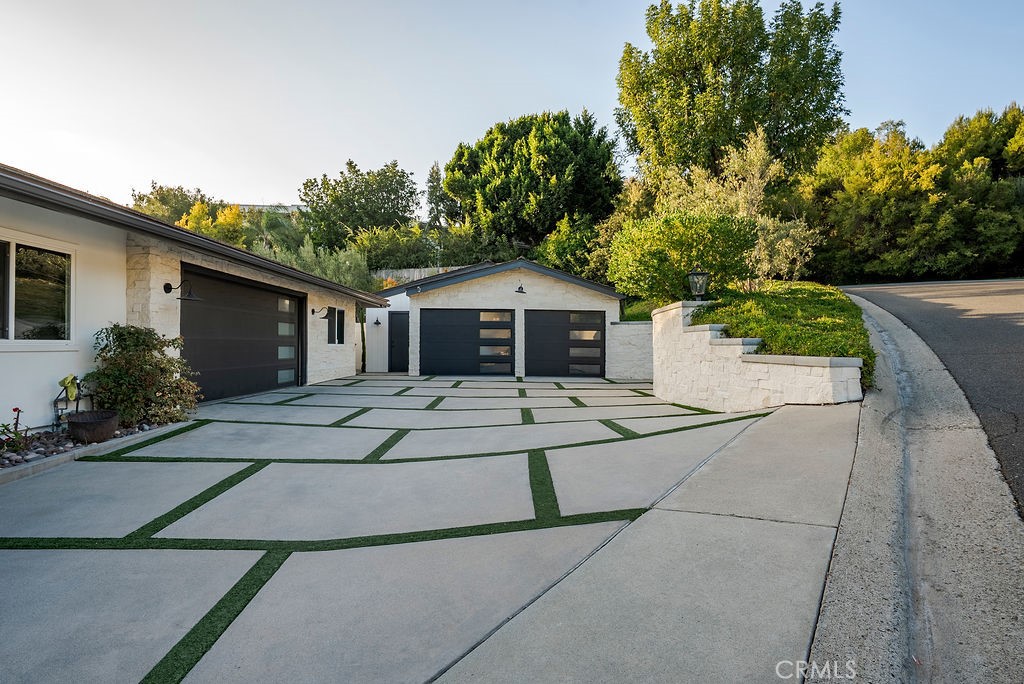 18821 Ridgeview Circle Property Photo 33