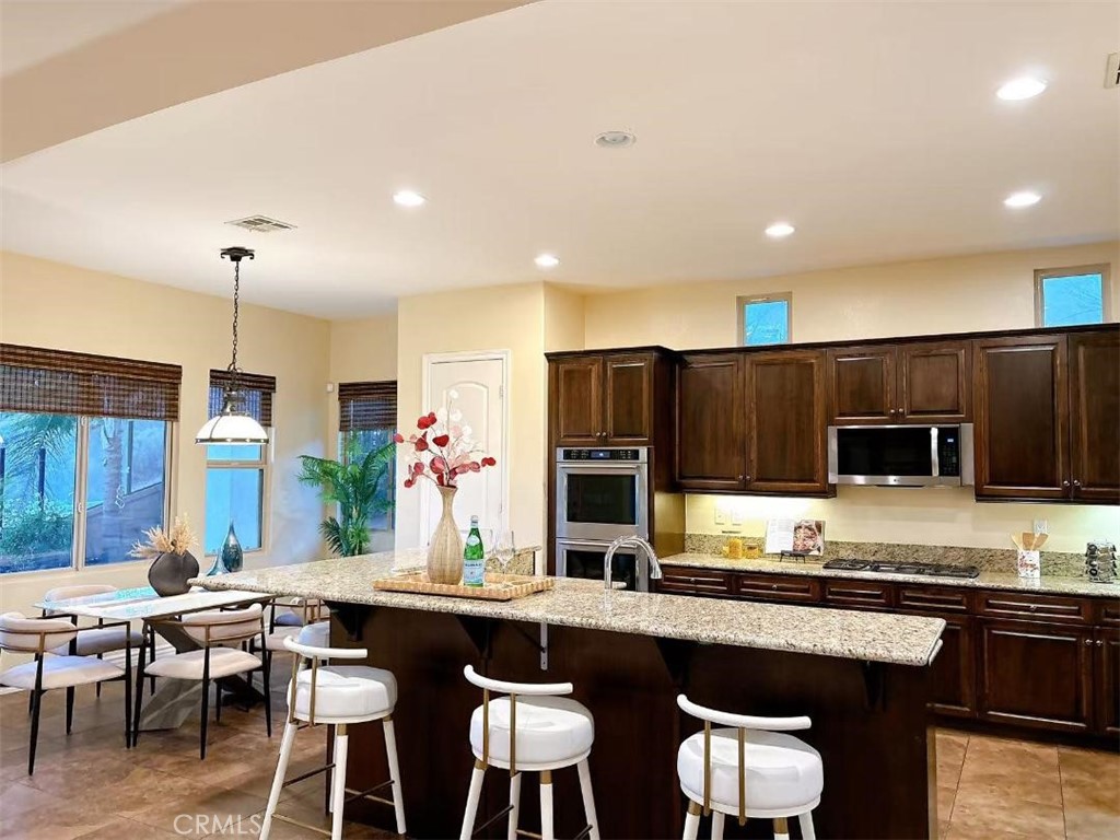 8287 Soft Winds Property Photo 6