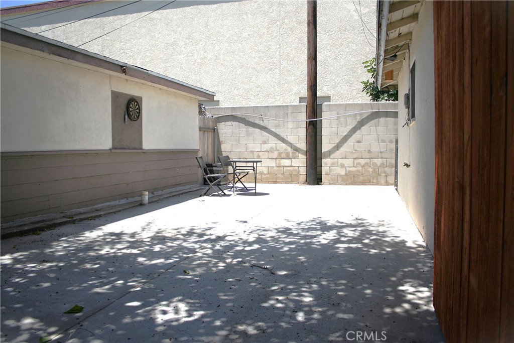 19154 Beach Boulevard B Property Photo 17