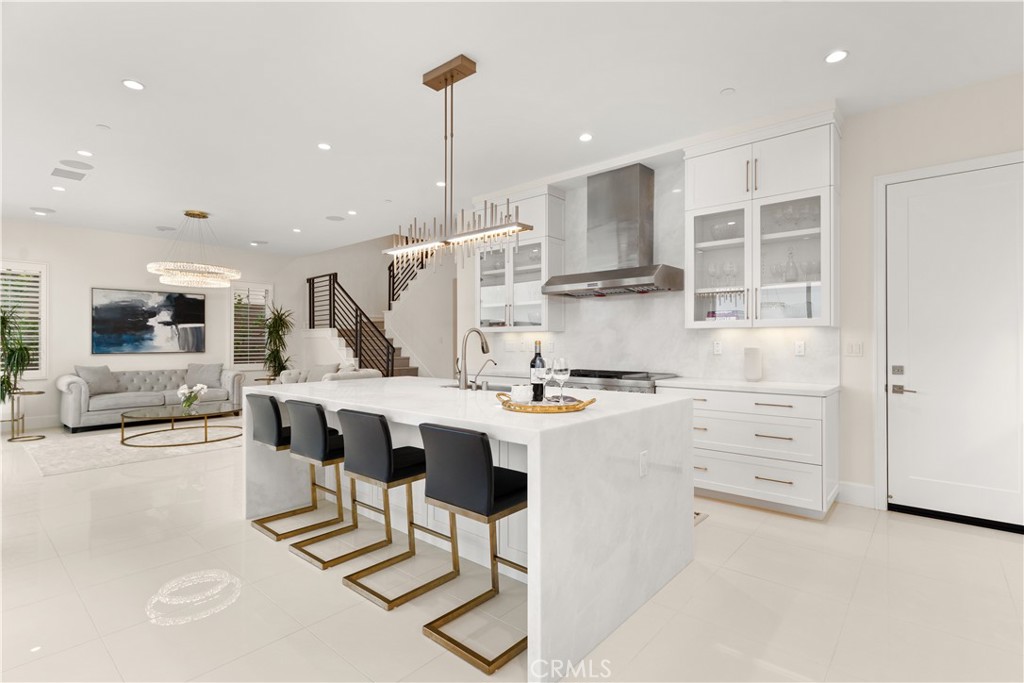 115 Sky Hts Property Photo 7