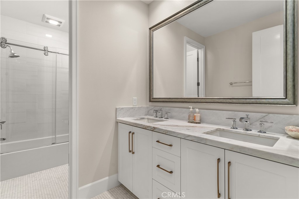 115 Sky Hts Property Photo 21