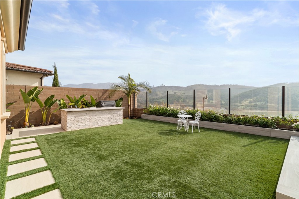 115 Sky Hts Property Photo 26
