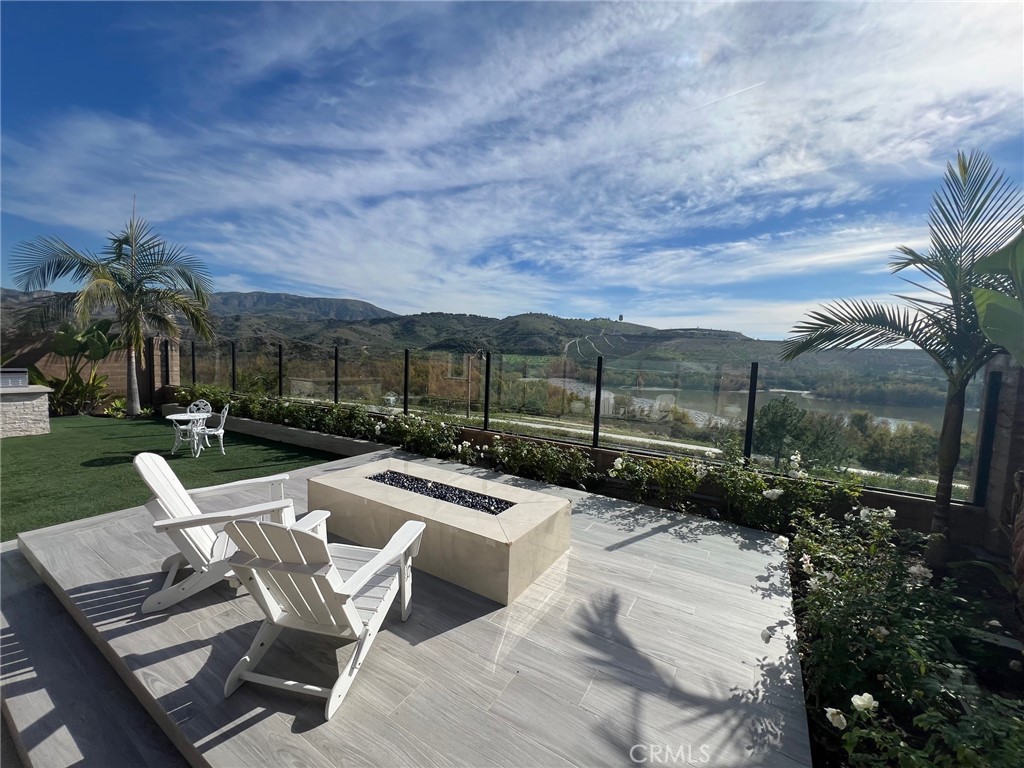 115 Sky Hts Property Photo 32