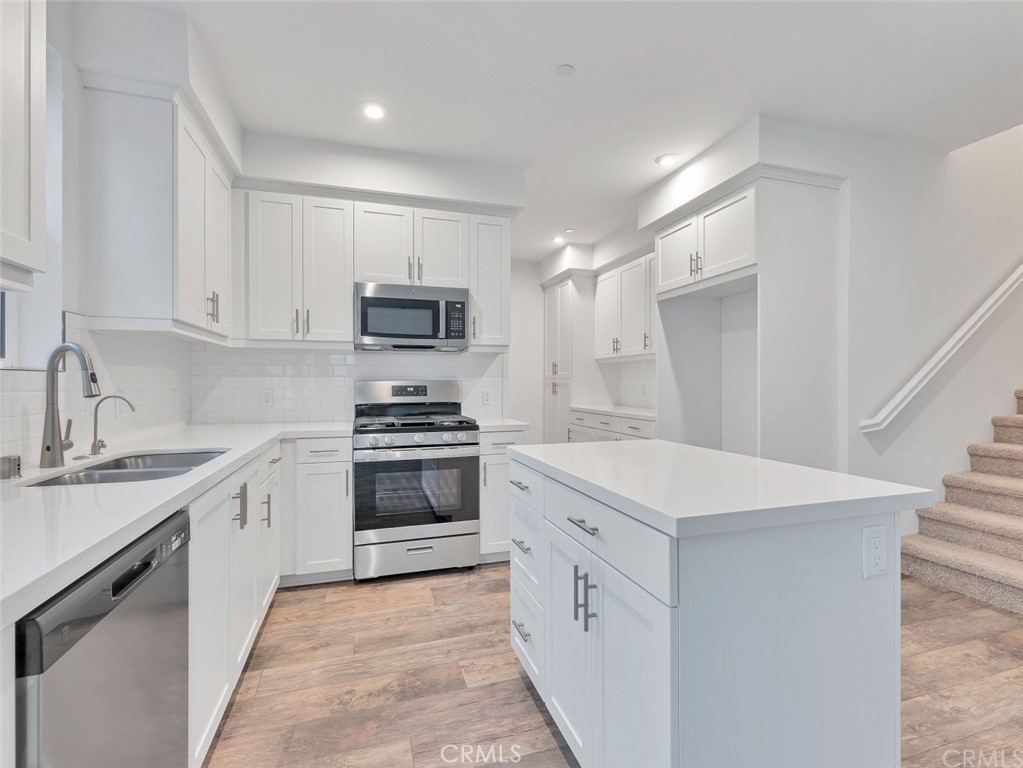 8149 Inventor Property Photo 6