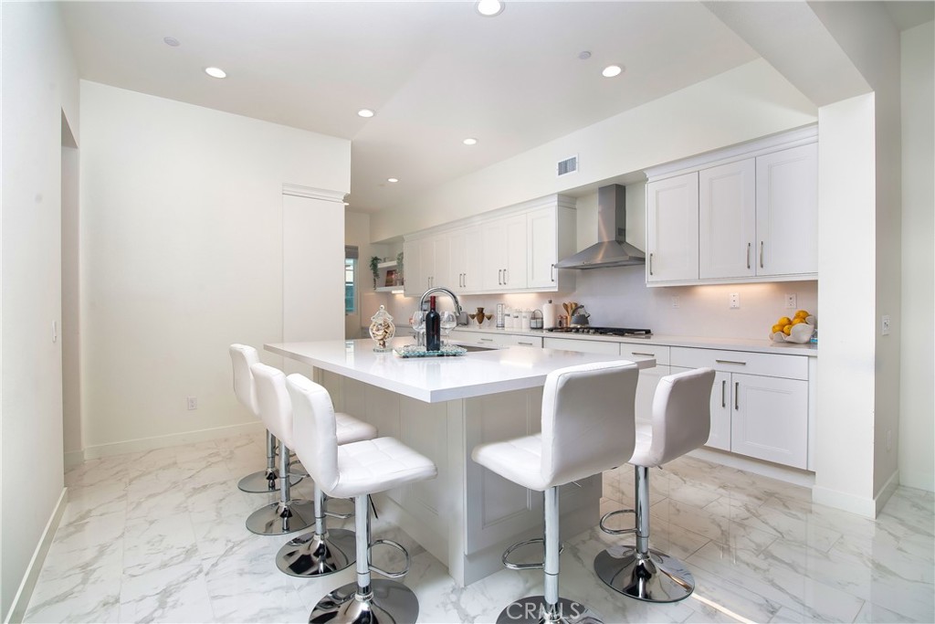 1523 Doheny Property Photo 10