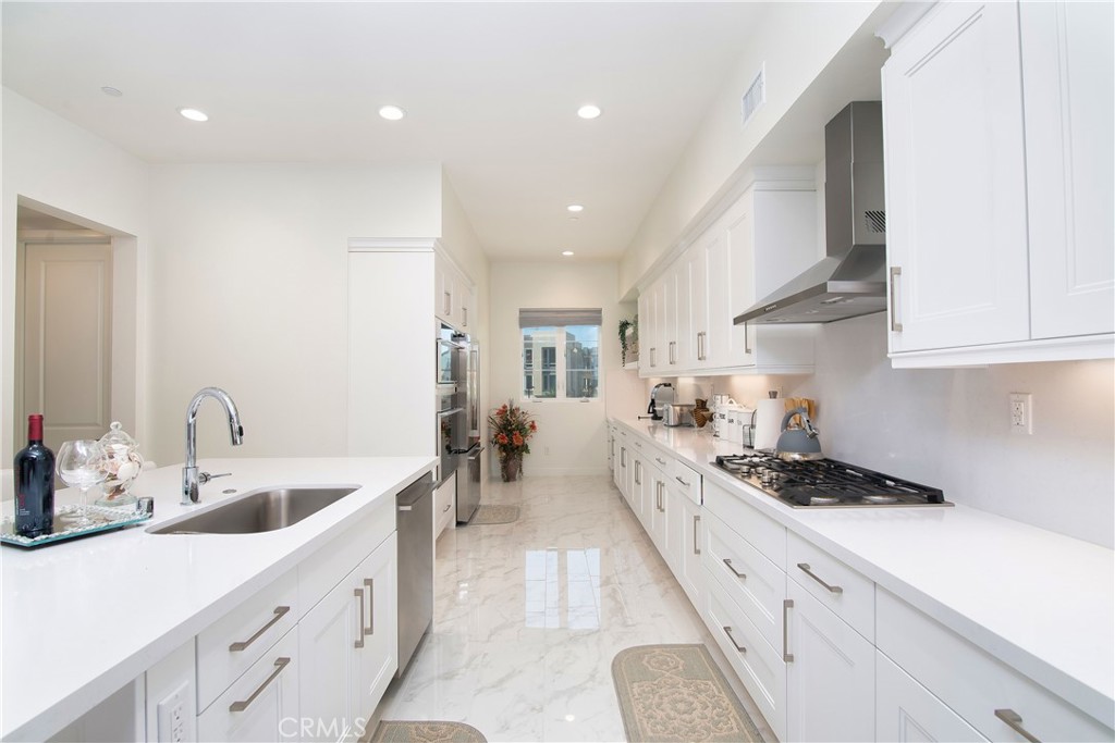 1523 Doheny Property Photo 11