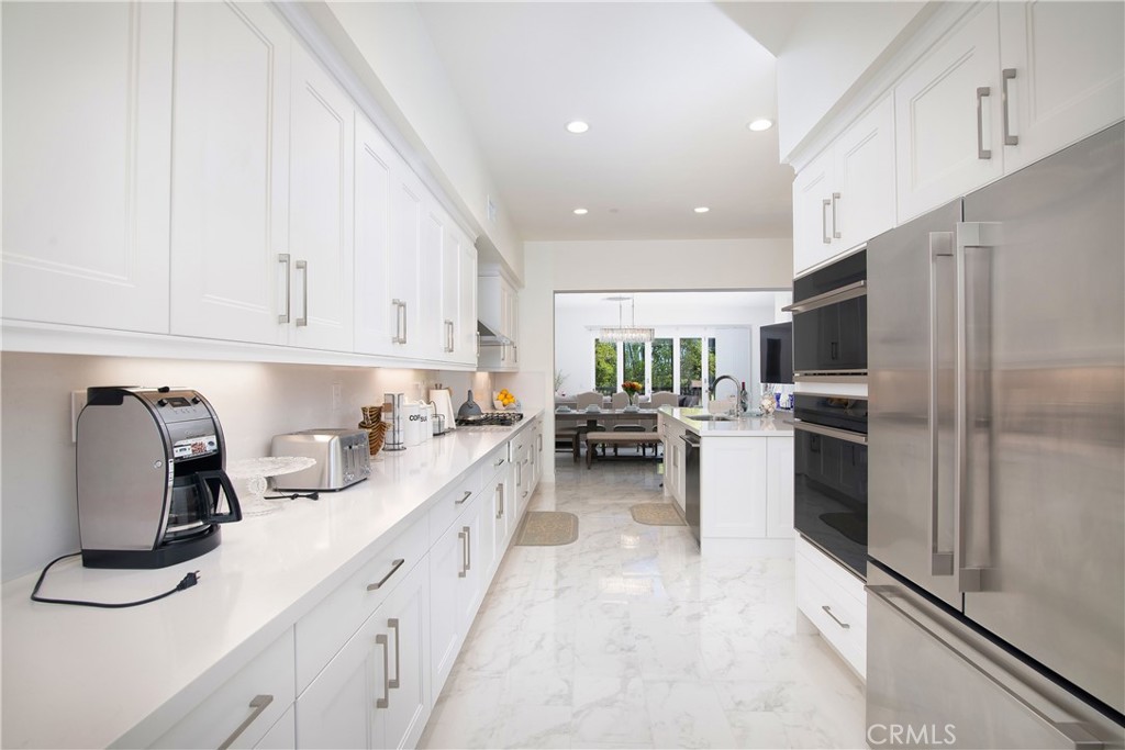 1523 Doheny Property Photo 12