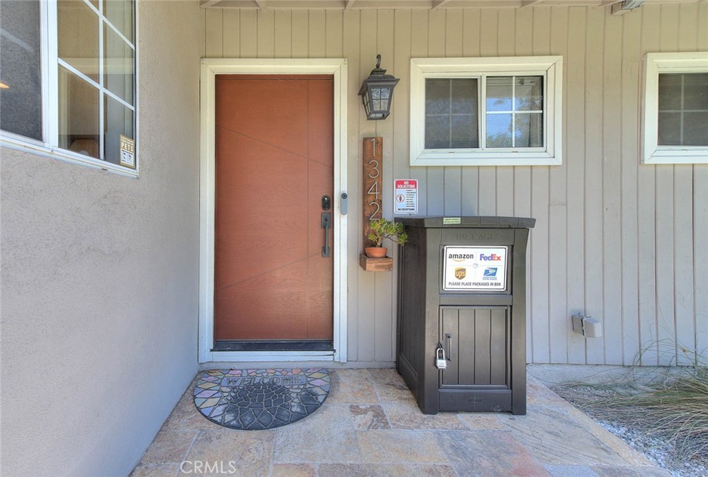1342 W Southgate Property Photo 4