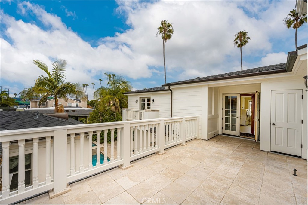 93 Giralda Property Photo 6