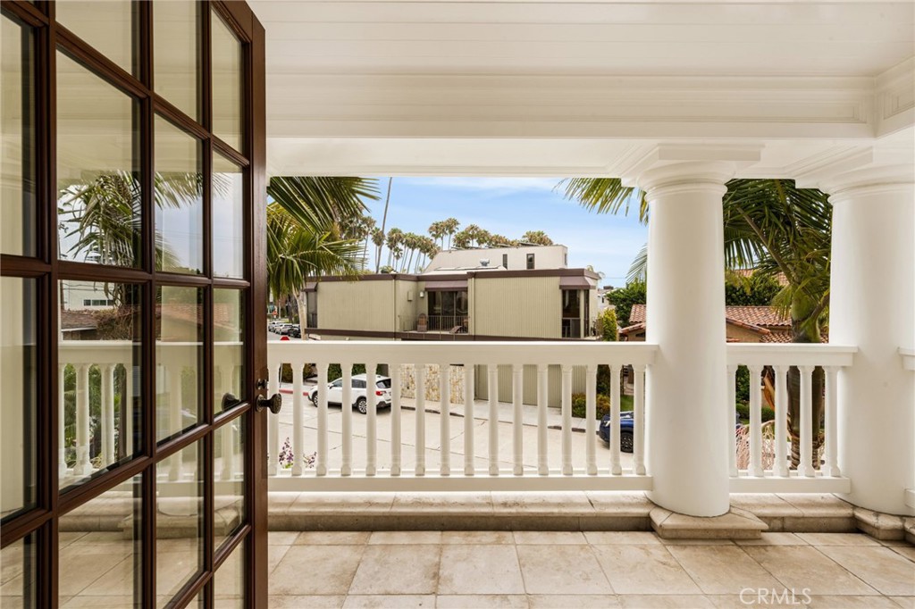 93 Giralda Property Photo 7