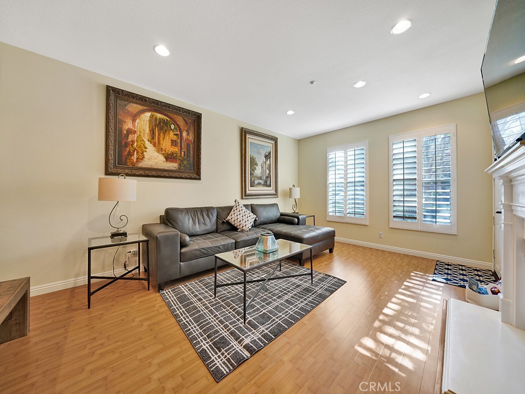 95 Duet Property Photo 3