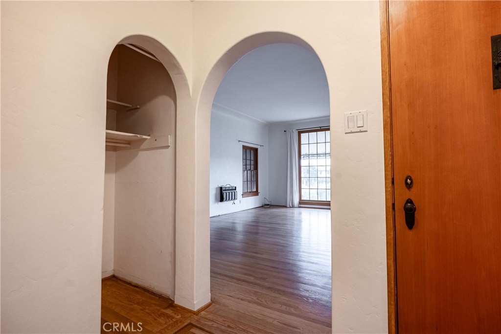 175 W 9th Property Photo 14