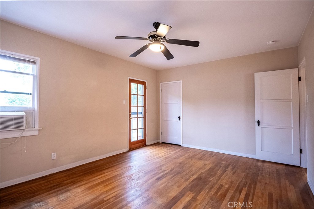 175 W 9th Property Photo 28