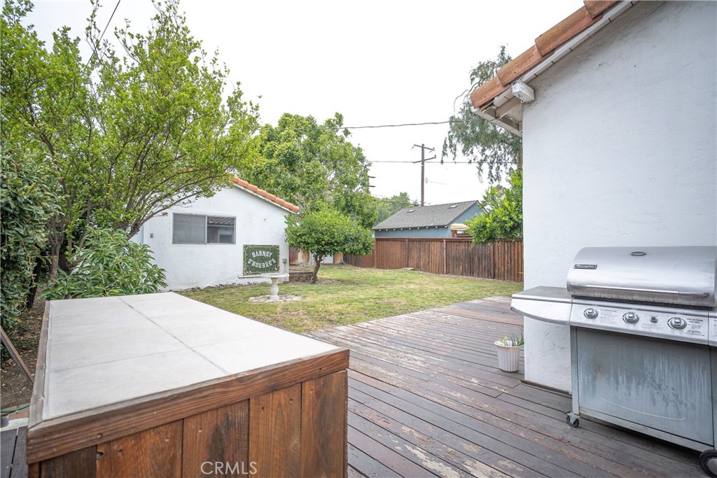 175 W 9th Property Photo 35