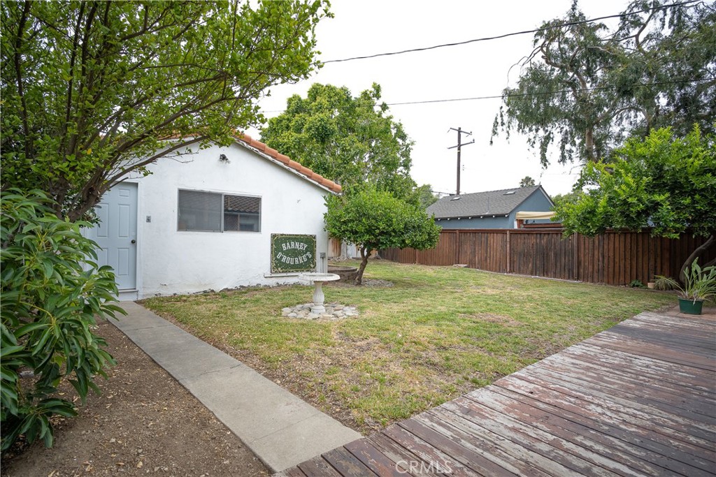 175 W 9th Property Photo 36