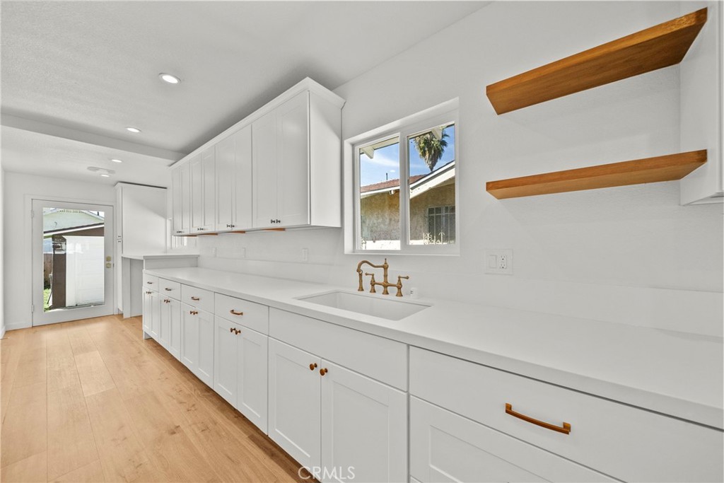 1848 Middleton Property Photo 12